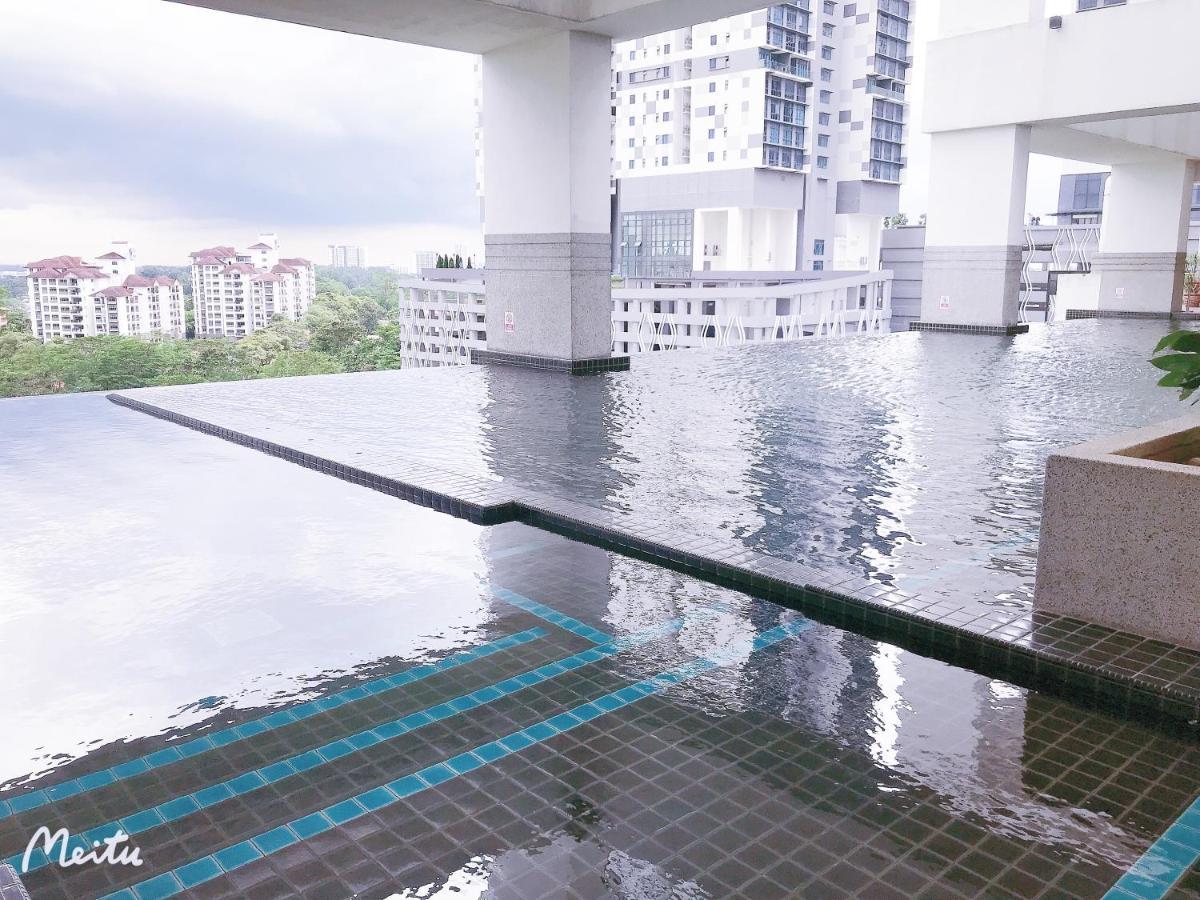 Apartamento Twin Galaxy By Greatday Johor Bahru Exterior foto